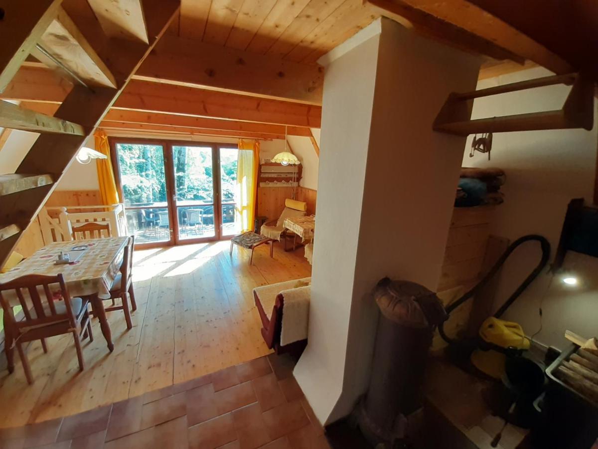 Holiday Home Zajicovi Rabyne Kültér fotó