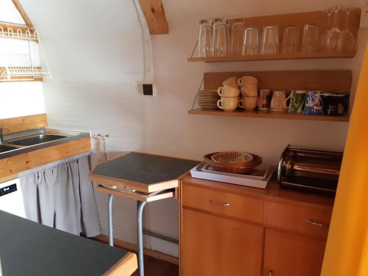 Holiday Home Zajicovi Rabyne Kültér fotó